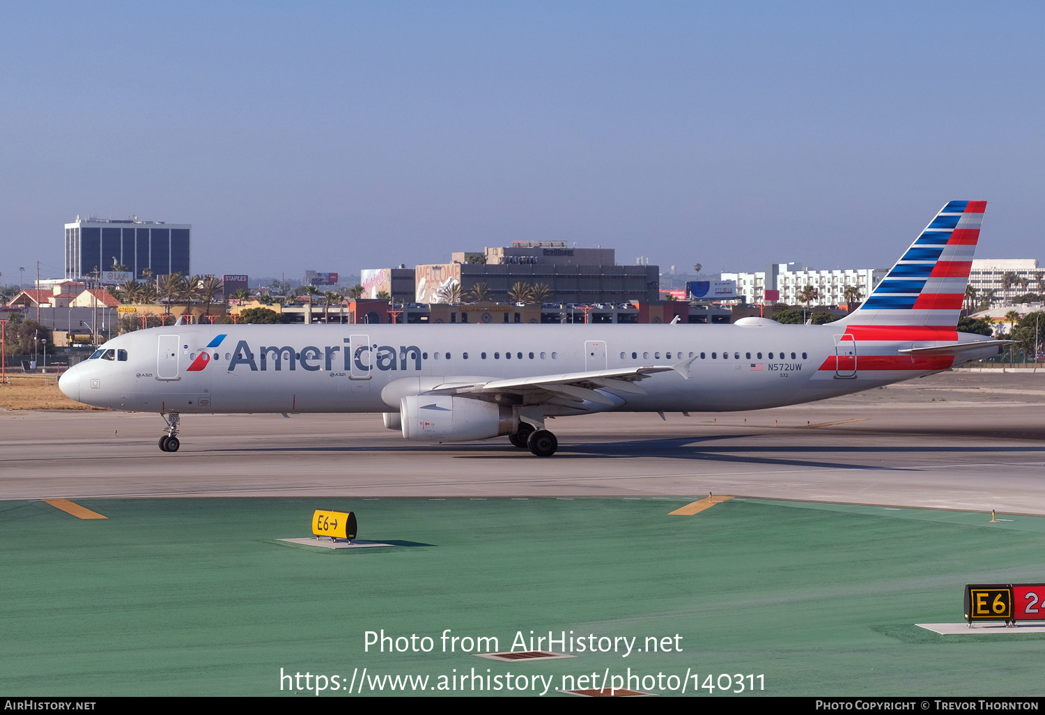 Aircraft Photo of N572UW | Airbus A321-231 | American Airlines | AirHistory.net #140311