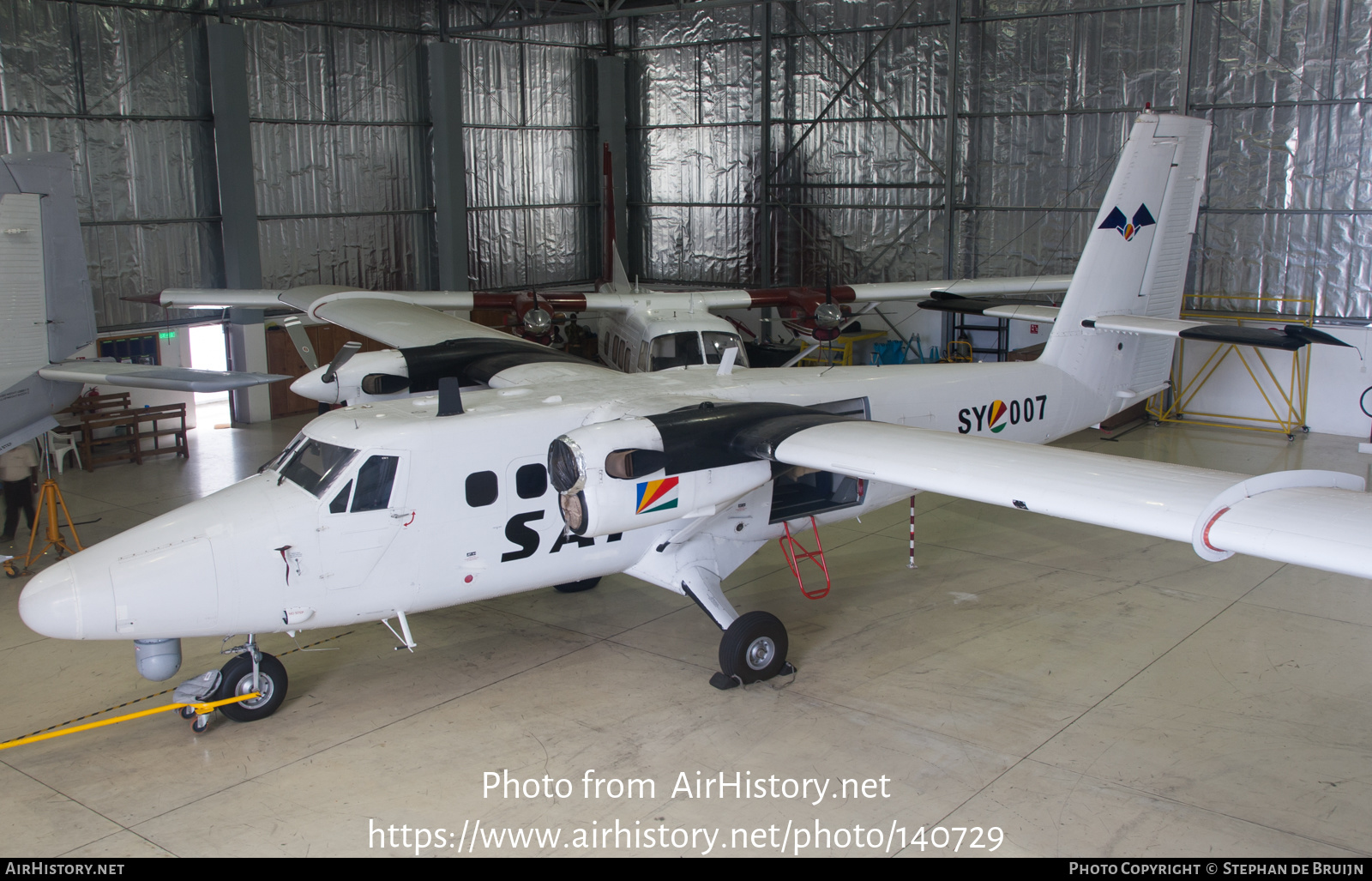 Aircraft Photo of SY-007 | De Havilland Canada DHC-6-300 Twin Otter | Seychelles - Air Force | AirHistory.net #140729