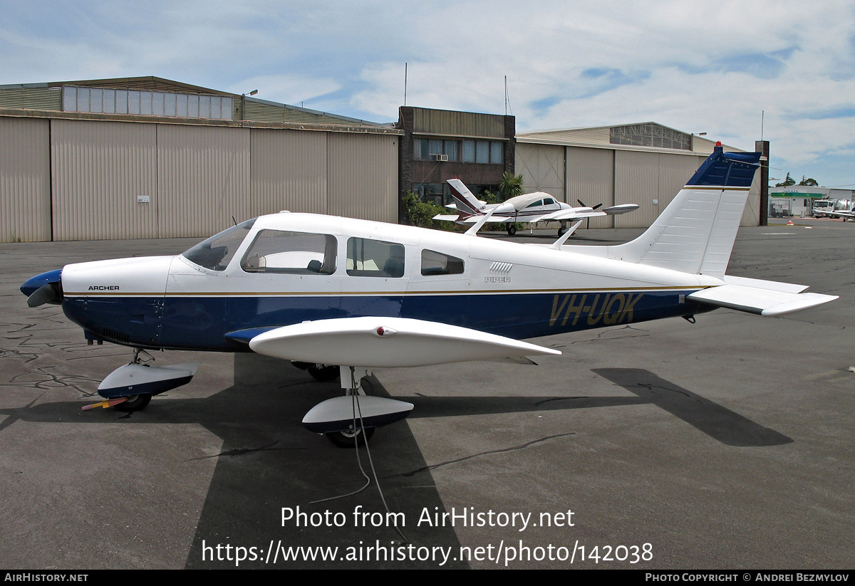 Aircraft Photo of VH-UQK | Piper PA-28-180 Cherokee Archer | AirHistory.net #142038