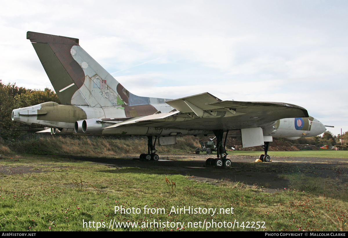 Aircraft Photo of XL319 | Avro 698 Vulcan B.2 | UK - Air Force | AirHistory.net #142252