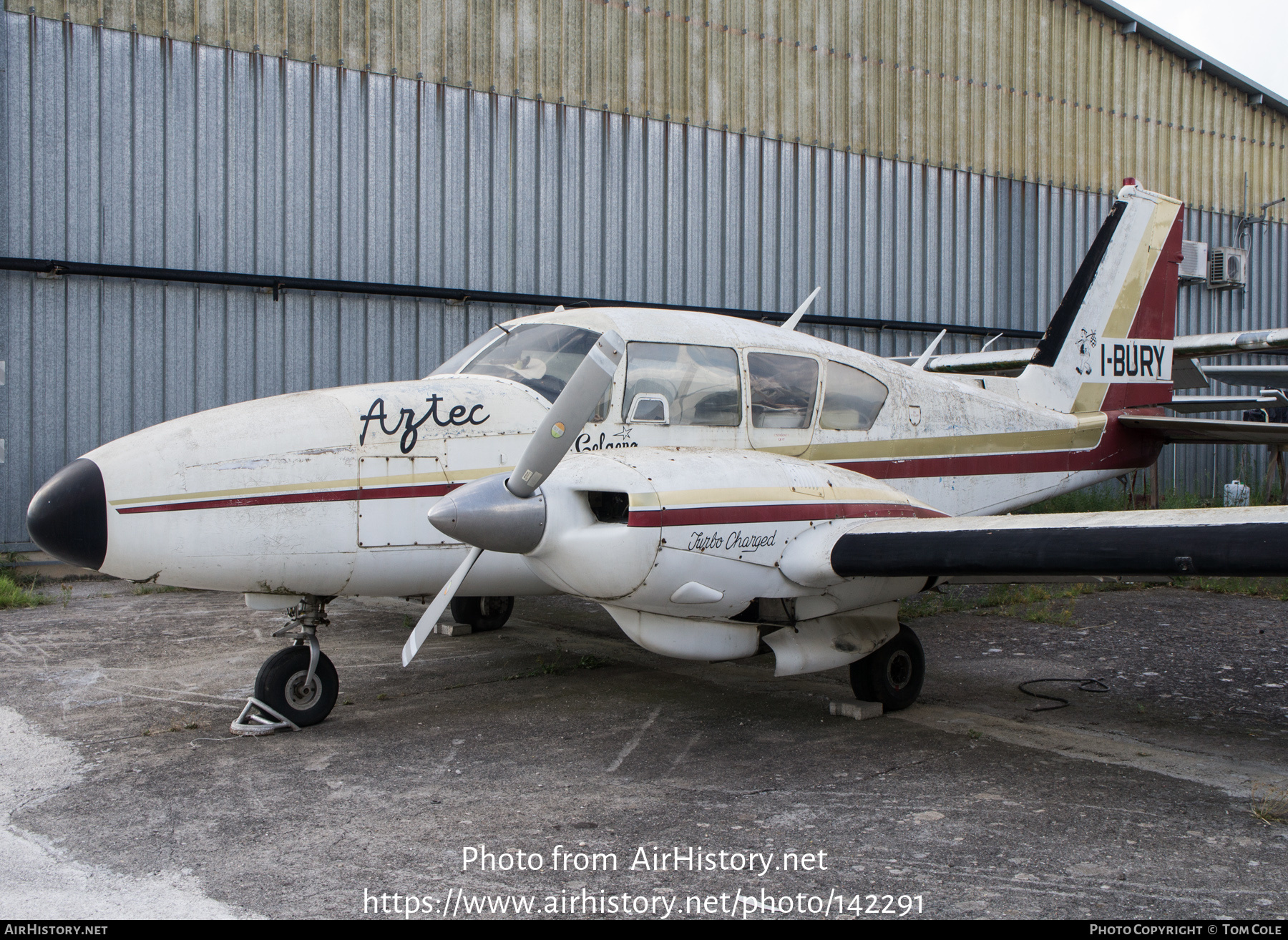 Aircraft Photo of I-BURY | Piper PA-23-250 Aztec D | AirHistory.net #142291