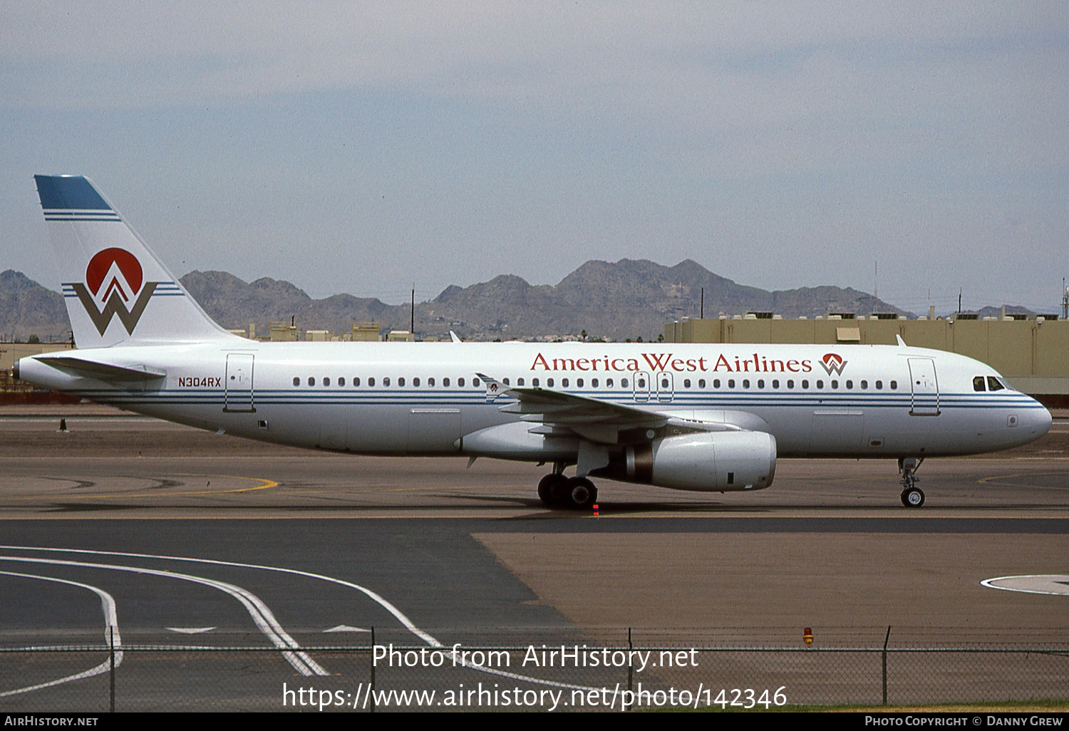 Aircraft Photo of N304RX | Airbus A320-231 | America West Airlines | AirHistory.net #142346