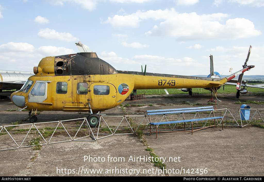 Aircraft Photo of 8749 | Mil Mi-2 | Czechia - Air Force | AirHistory.net #142456