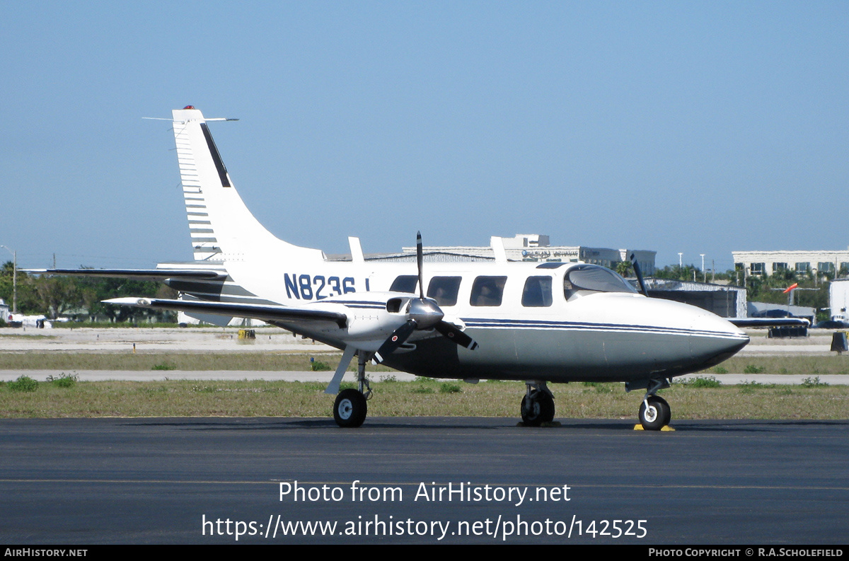 Aircraft Photo of N8236J | Piper Aerostar 601P | AirHistory.net #142525