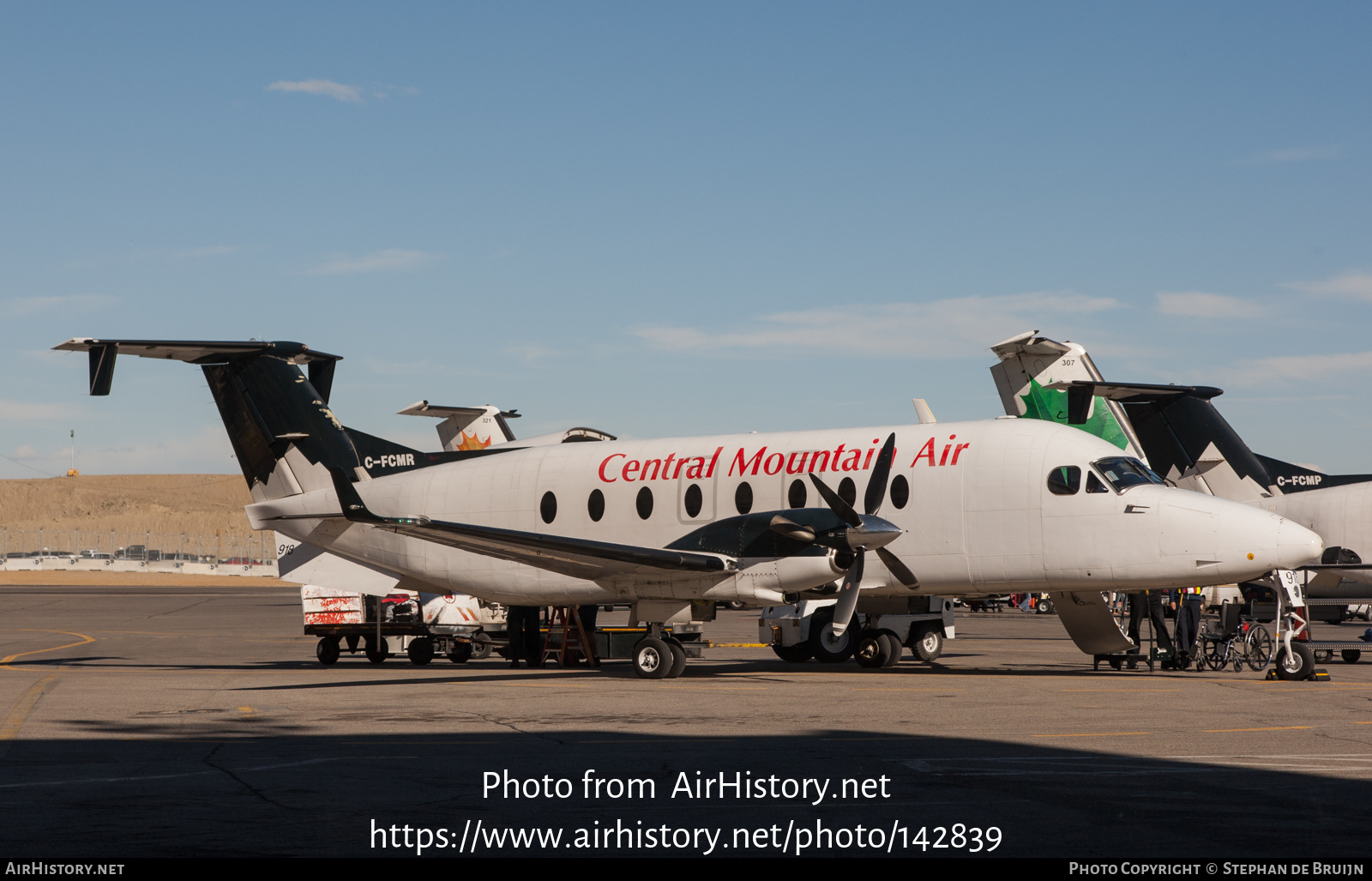 Aircraft Photo of C-FCMR | Raytheon 1900D | Central Mountain Air - CMA | AirHistory.net #142839