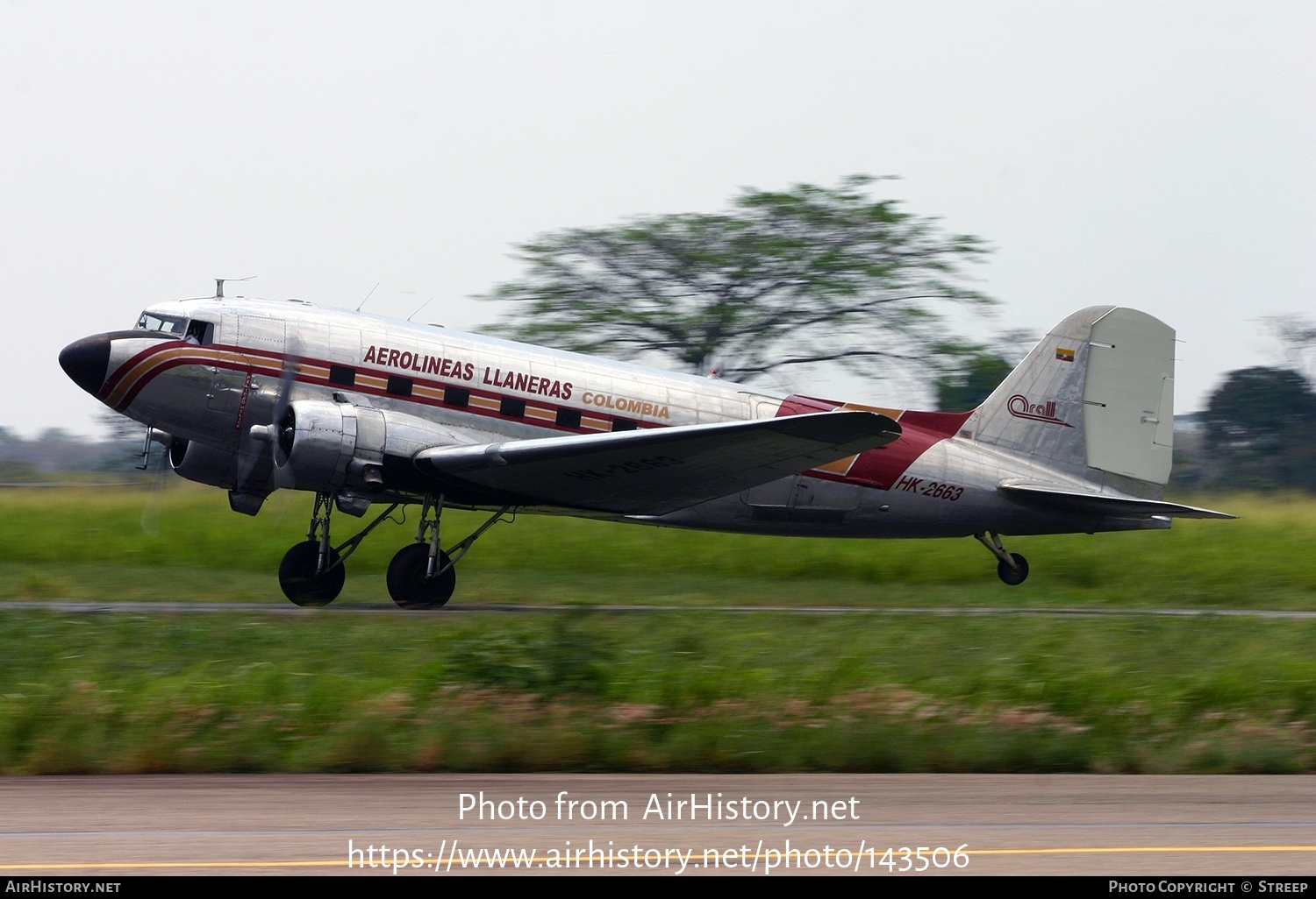 Aircraft Photo of HK-2663 | Douglas C-47A Skytrain | Aerolíneas Llaneras - ARALL | AirHistory.net #143506