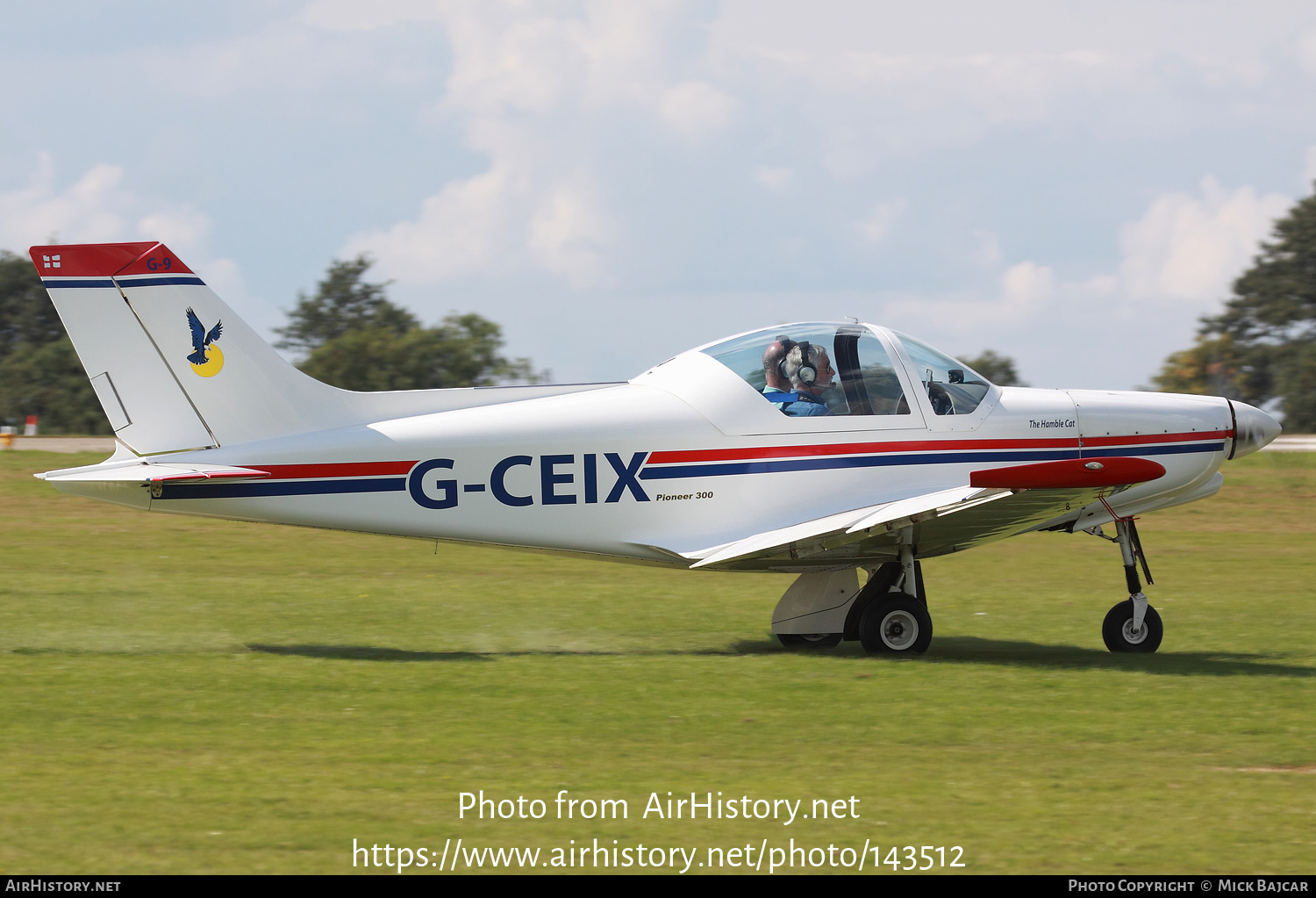 Aircraft Photo of G-CEIX | Alpi Pioneer 300 | AirHistory.net #143512