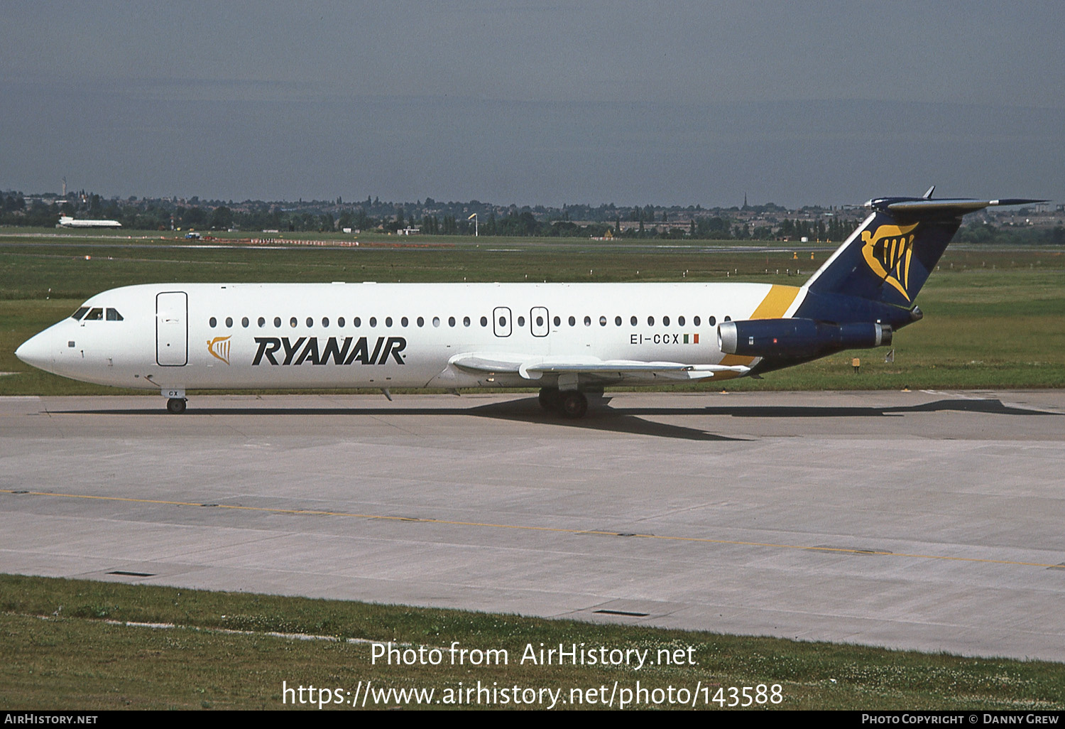 Aircraft Photo of EI-CCX | BAC 111-523FJ One-Eleven | Ryanair | AirHistory.net #143588