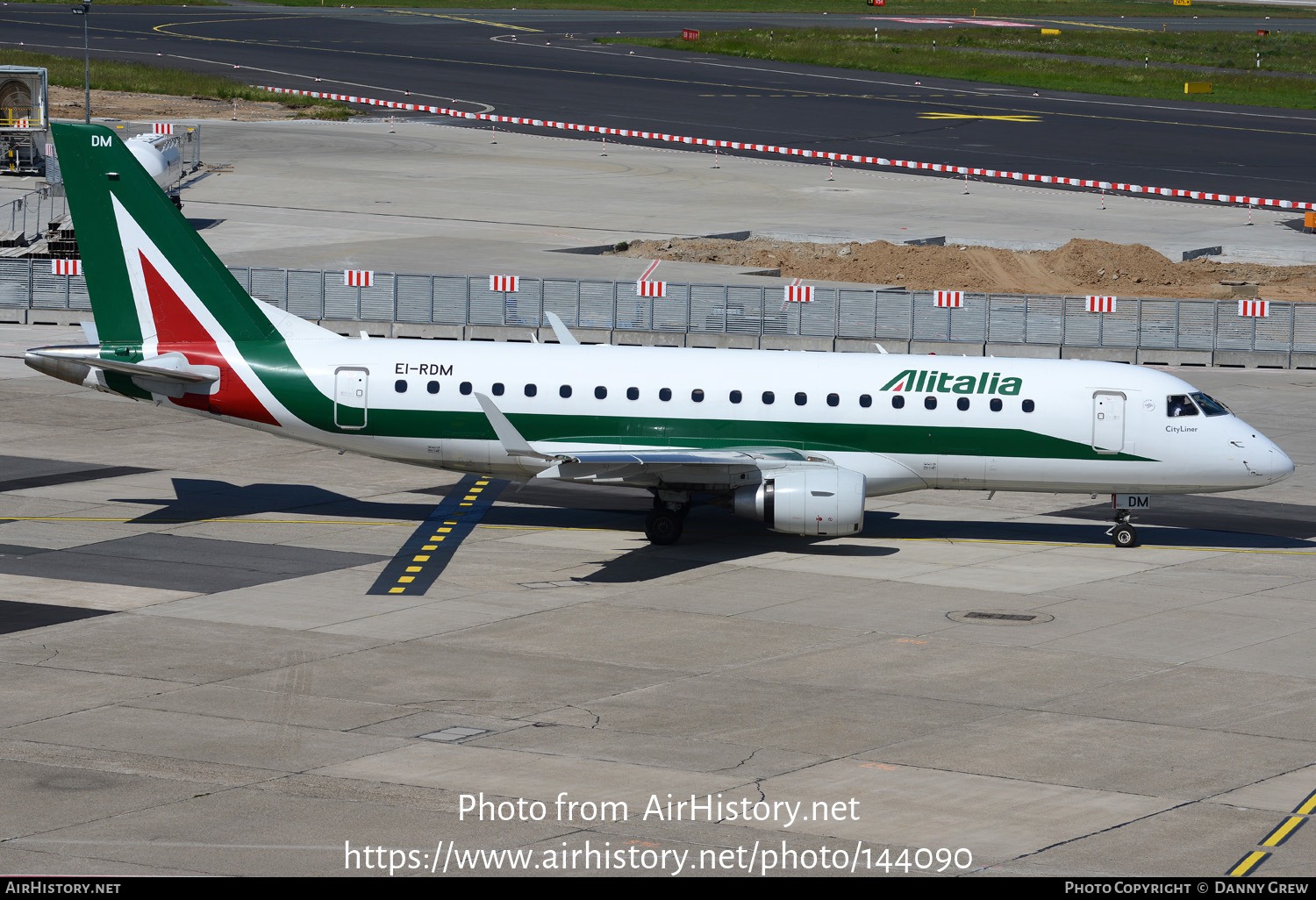 Aircraft Photo of EI-RDM | Embraer 175STD (ERJ-170-200STD) | Alitalia CityLiner | AirHistory.net #144090