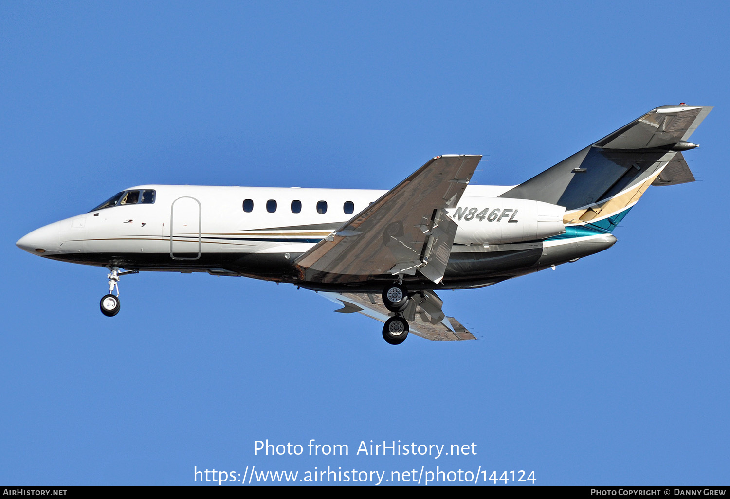 Aircraft Photo of N846FL | Raytheon Hawker 800XP | AirHistory.net #144124