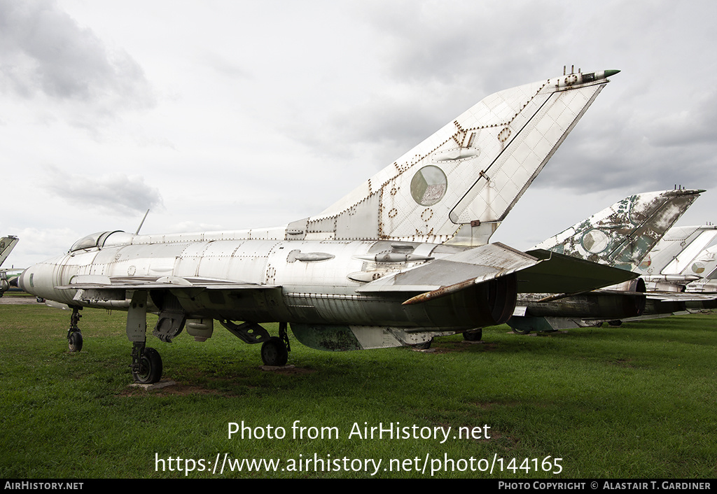 Aircraft Photo of 0109 | Aero S-106 (MiG-21F-13) | Czechoslovakia - Air Force | AirHistory.net #144165