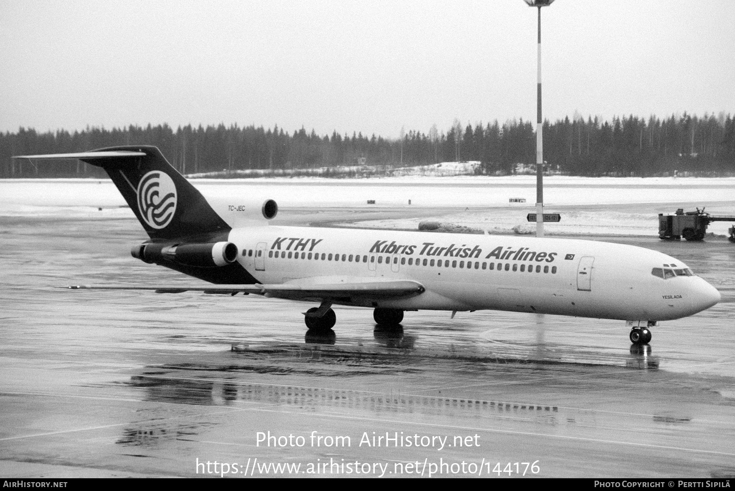 Aircraft Photo of TC-JEC | Boeing 727-228/Adv | KTHY Kibris Turkish Airlines | AirHistory.net #144176