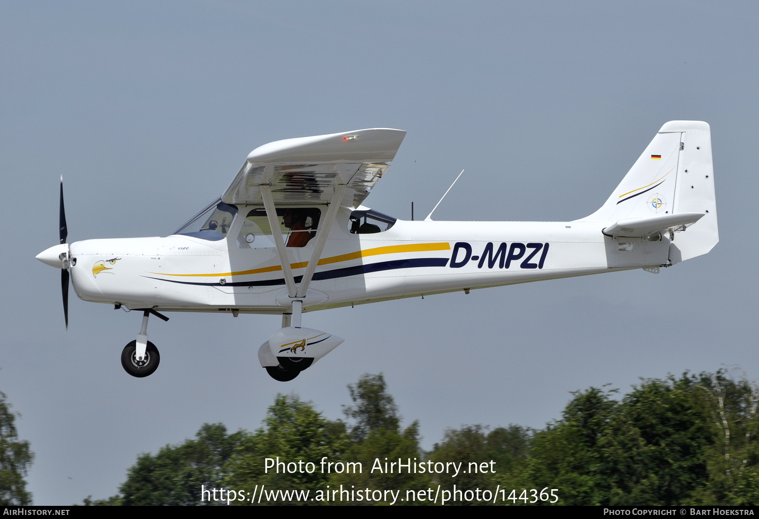 Aircraft Photo of D-MPZI | Aero-East-Europe Sila-450 | AirHistory.net #144365