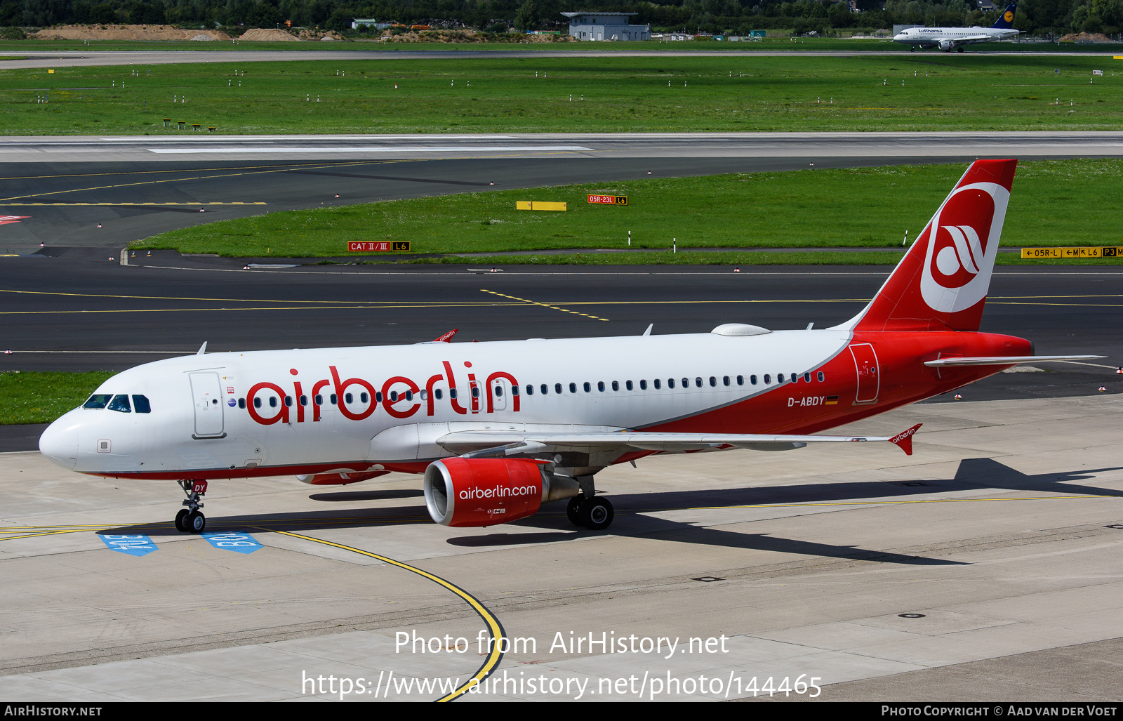 Aircraft Photo of D-ABDY | Airbus A320-214 | Air Berlin | AirHistory.net #144465