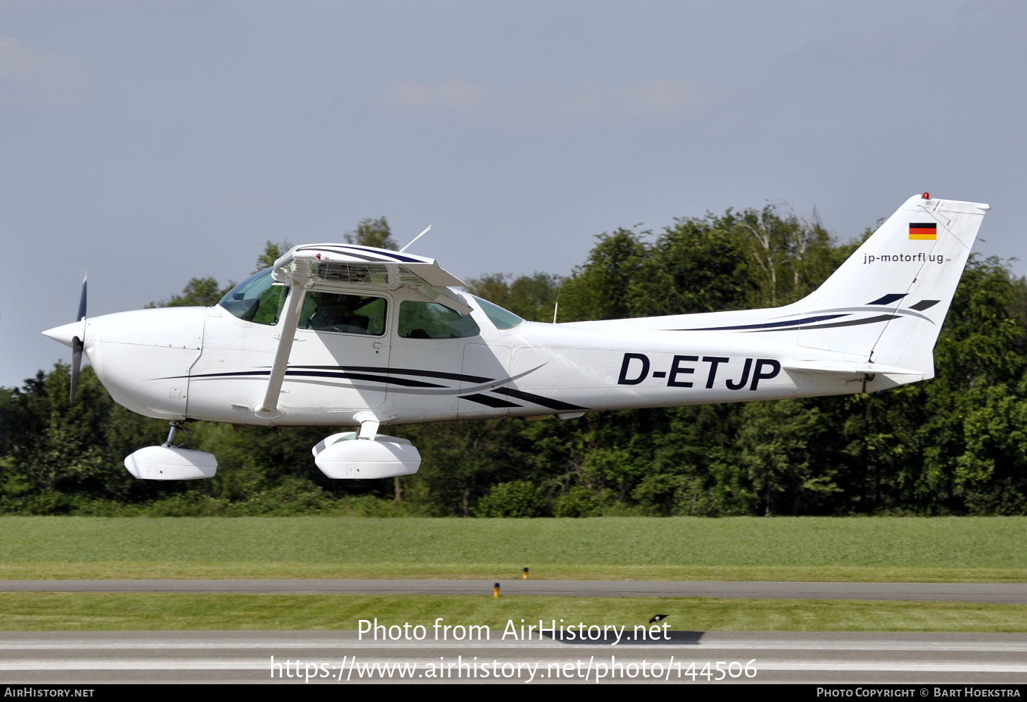 Aircraft Photo of D-ETJP | Cessna 172P Skyhawk | JP-Motorflug | AirHistory.net #144506