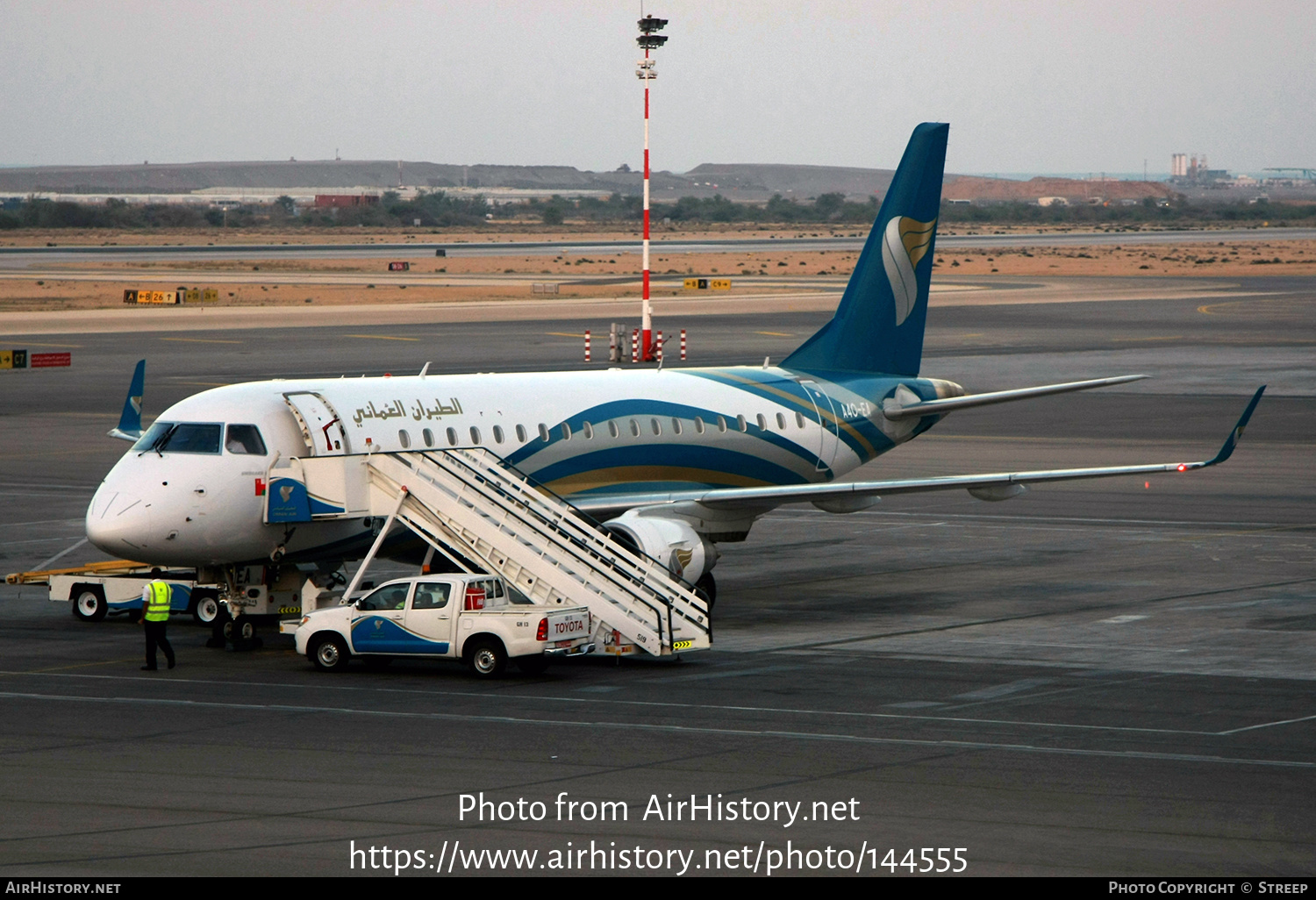 Aircraft Photo of A4O-EA | Embraer 175LR (ERJ-170-200LR) | Oman Air | AirHistory.net #144555