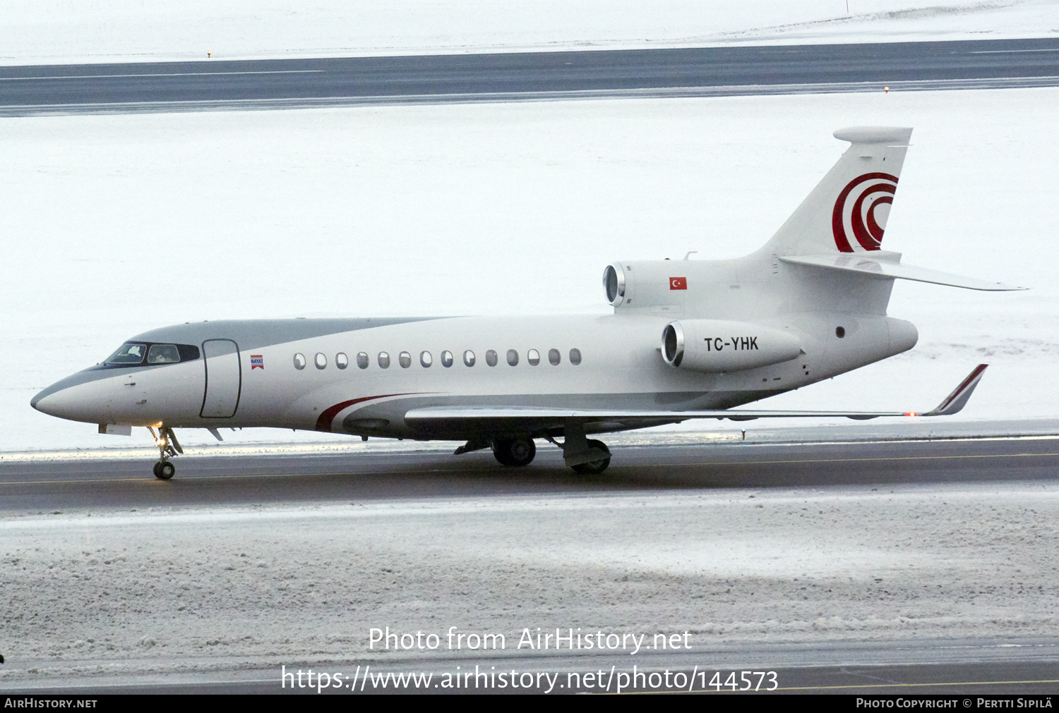 Aircraft Photo of TC-YHK | Dassault Falcon 7X | Hayat Havacilik | AirHistory.net #144573