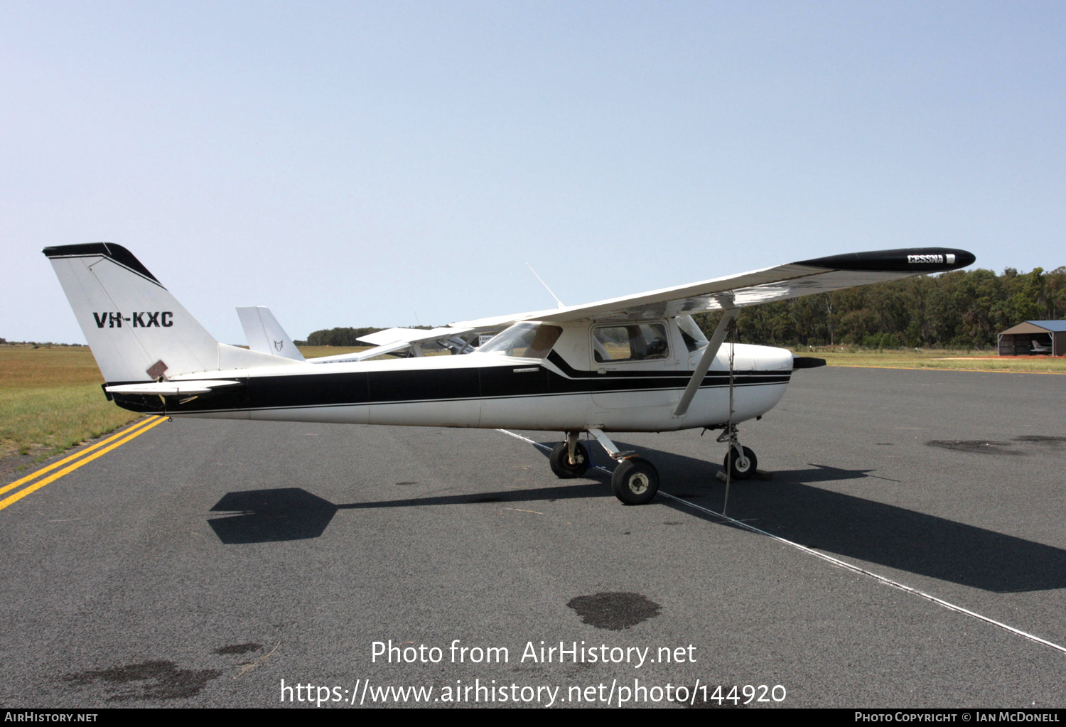 Aircraft Photo of VH-KXC | Cessna 150G | AirHistory.net #144920