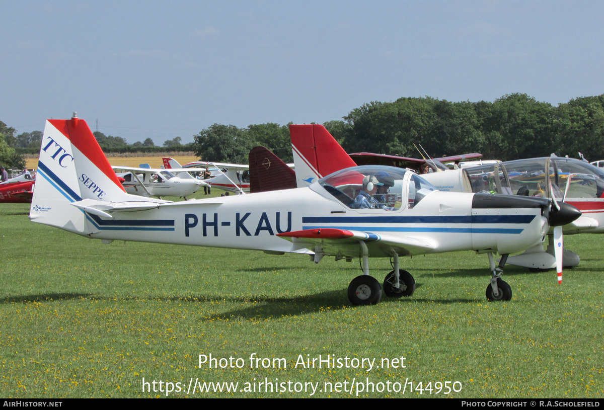 Aircraft Photo of PH-KAU | Slingsby T-67M-200 Firefly | TTC Seppe - Test & Training Centre | AirHistory.net #144950