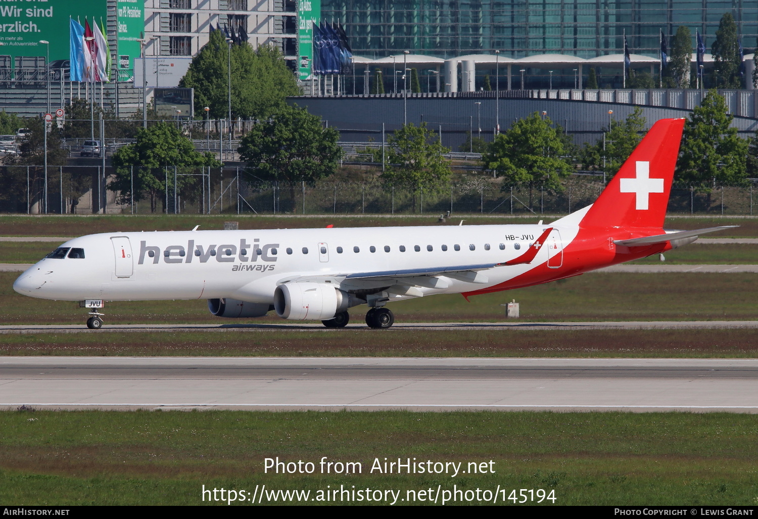 Aircraft Photo of HB-JVU | Embraer 190LR (ERJ-190-100LR) | Helvetic Airways | AirHistory.net #145194