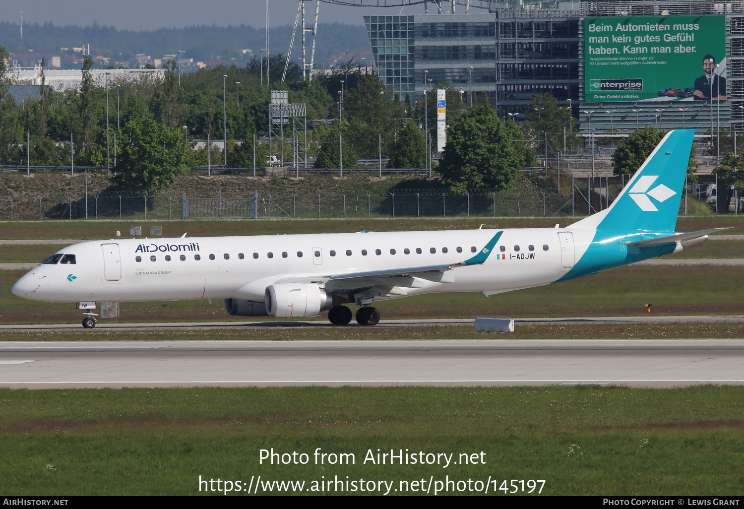 Aircraft Photo of I-ADJW | Embraer 195LR (ERJ-190-200LR) | Air Dolomiti | AirHistory.net #145197