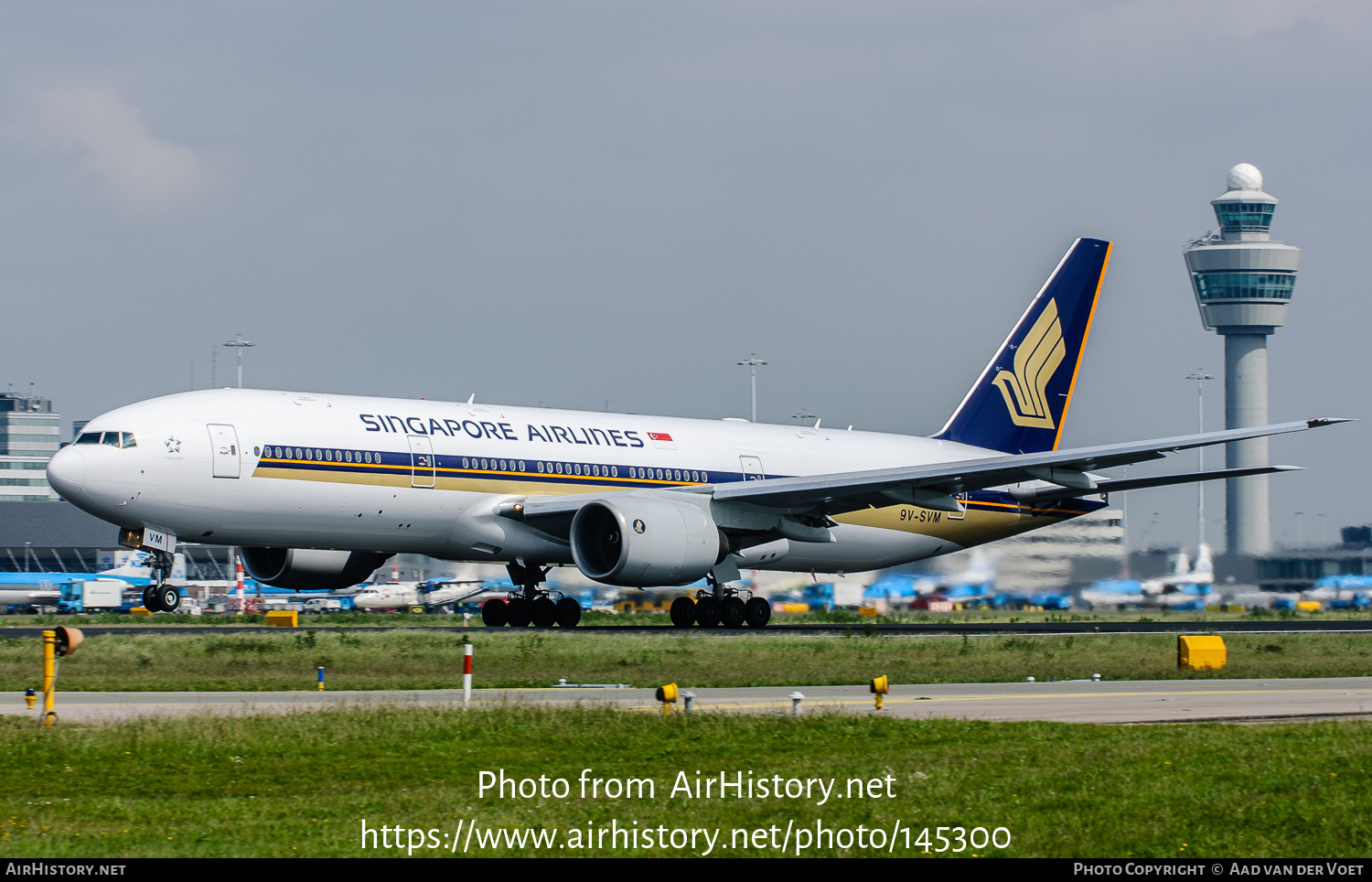 Aircraft Photo of 9V-SVM | Boeing 777-212/ER | Singapore Airlines | AirHistory.net #145300