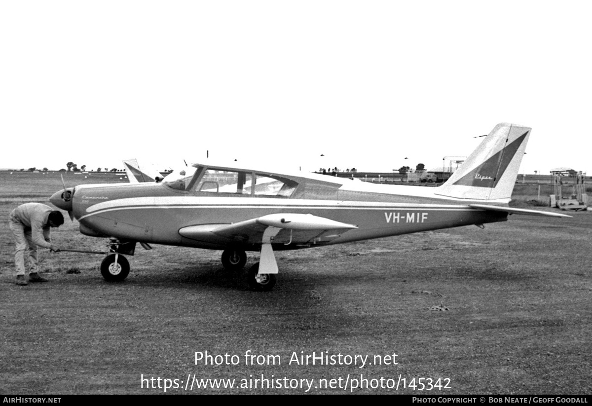 Aircraft Photo of VH-MIF | Piper PA-24-250 Comanche | AirHistory.net #145342