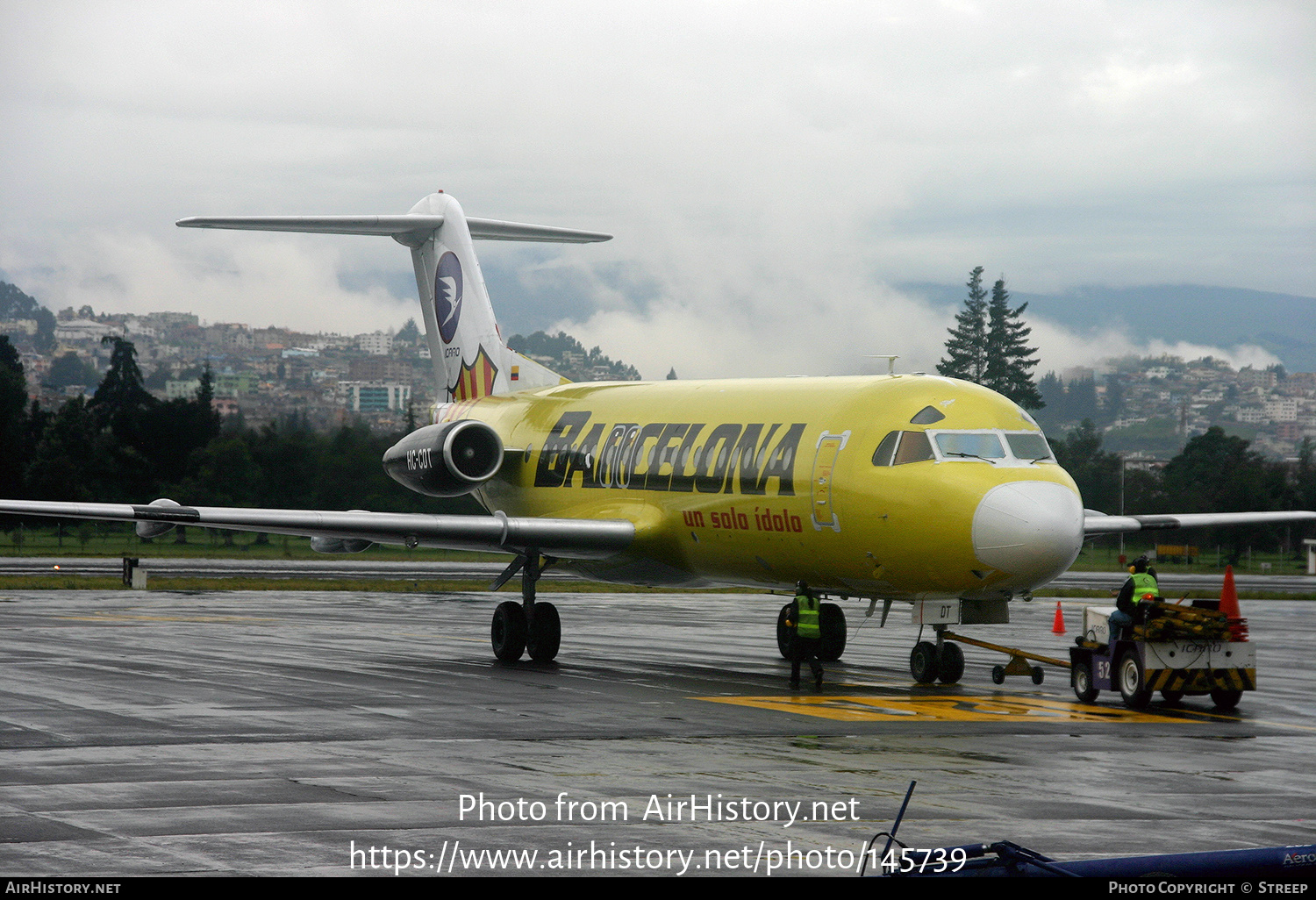 Aircraft Photo of HC-CDT | Fokker F28-4000 Fellowship | Ícaro Air | AirHistory.net #145739