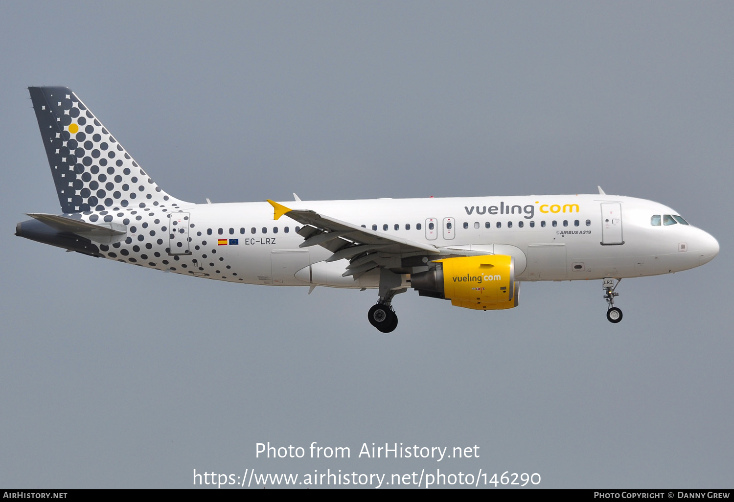 Aircraft Photo of EC-LRZ | Airbus A319-112 | Vueling Airlines | AirHistory.net #146290