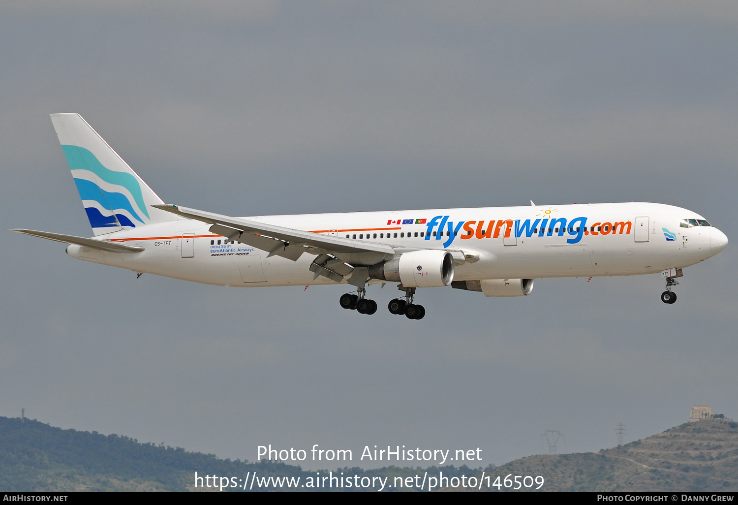 Aircraft Photo of CS-TFT | Boeing 767-3Y0/ER | Sunwing Airlines | AirHistory.net #146509