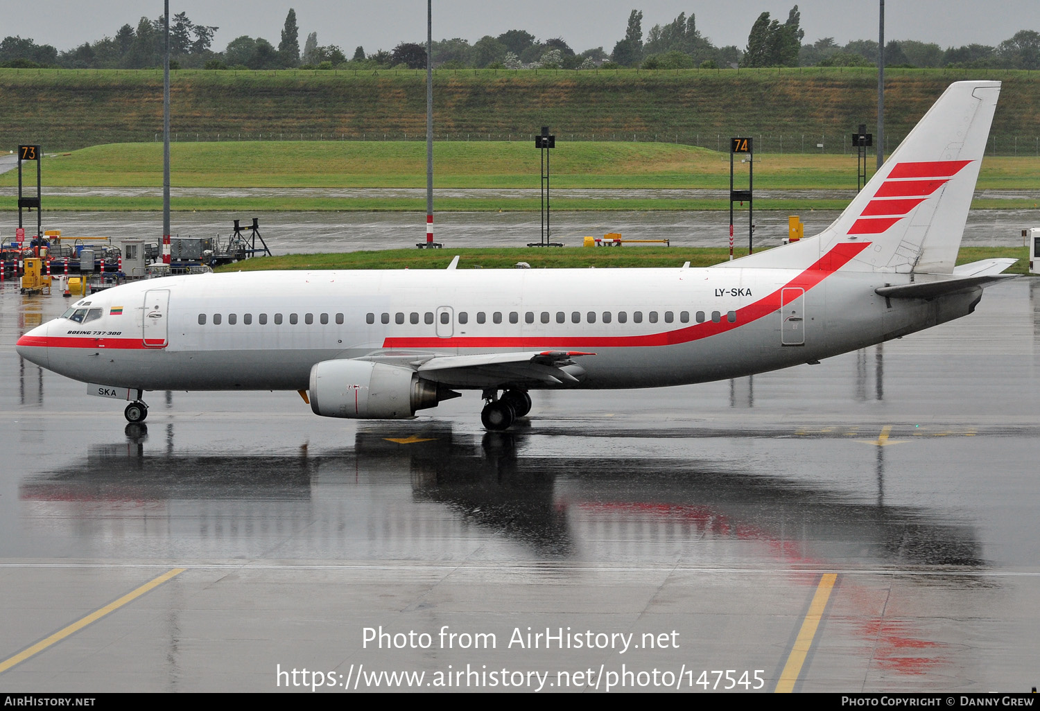 Aircraft Photo of LY-SKA | Boeing 737-35B | Aurela | AirHistory.net #147545