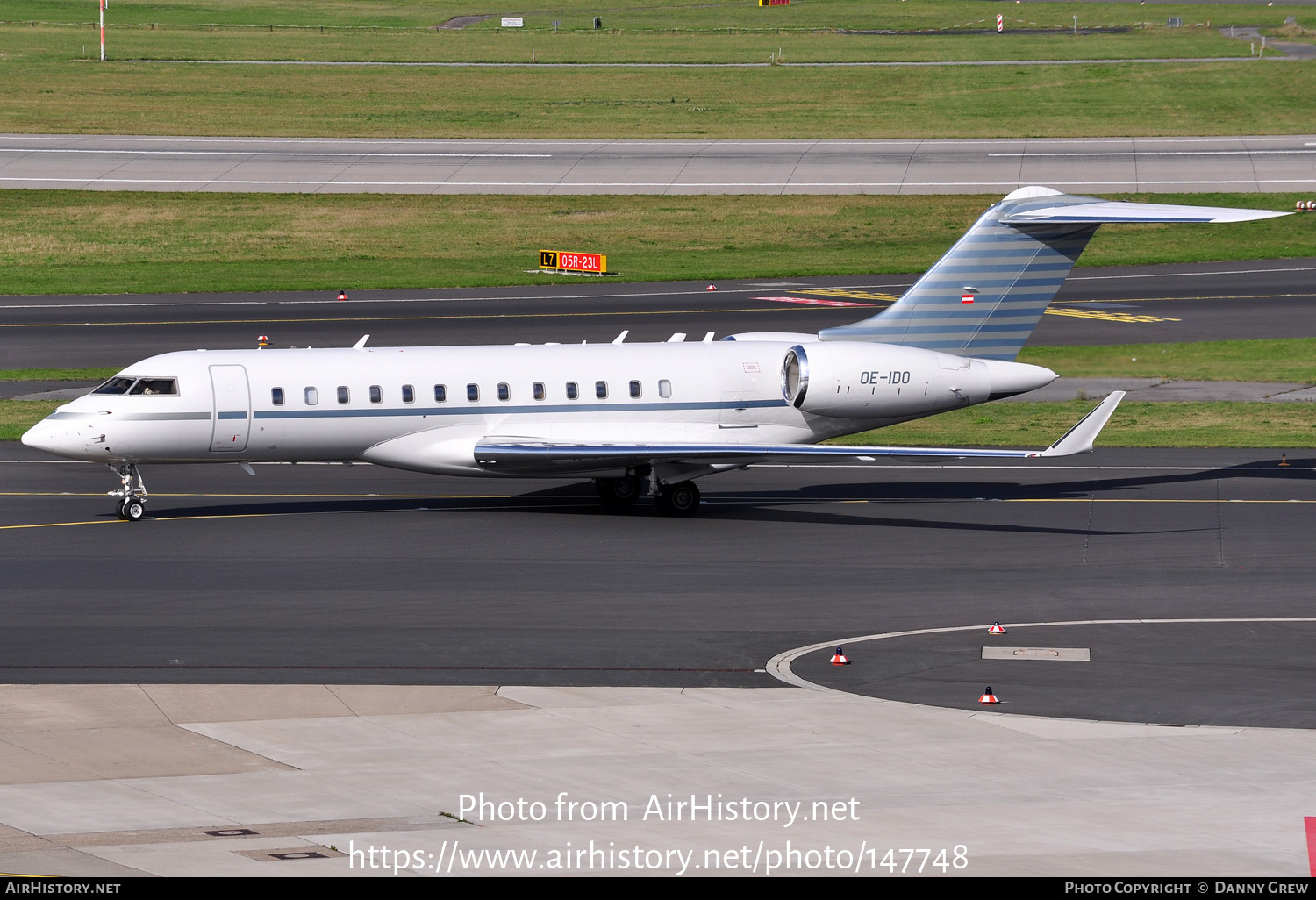 Aircraft Photo of OE-IDO | Bombardier Global Express (BD-700-1A10) | AirHistory.net #147748