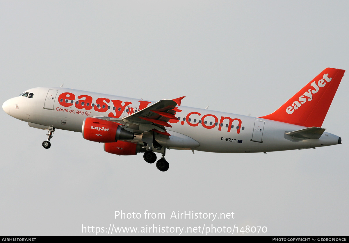 Aircraft Photo of G-EZAT | Airbus A319-111 | EasyJet | AirHistory.net #148070