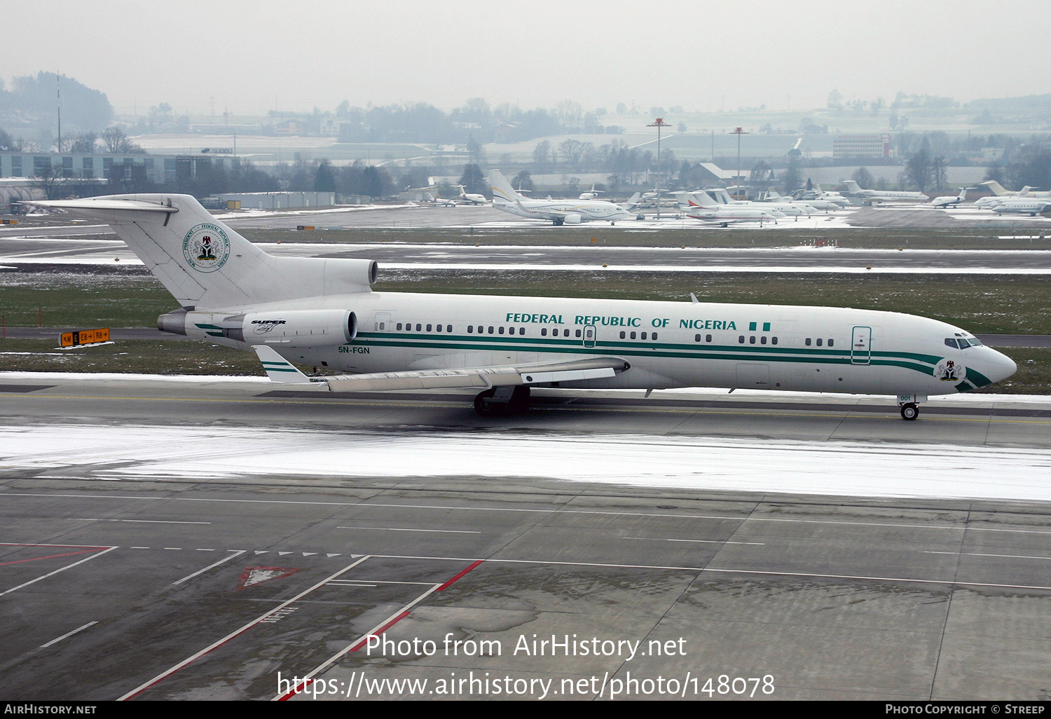 Aircraft Photo of 5N-FGN | Boeing 727-2N6/Adv(RE) Super 27 | Federal Republic of Nigeria | AirHistory.net #148078