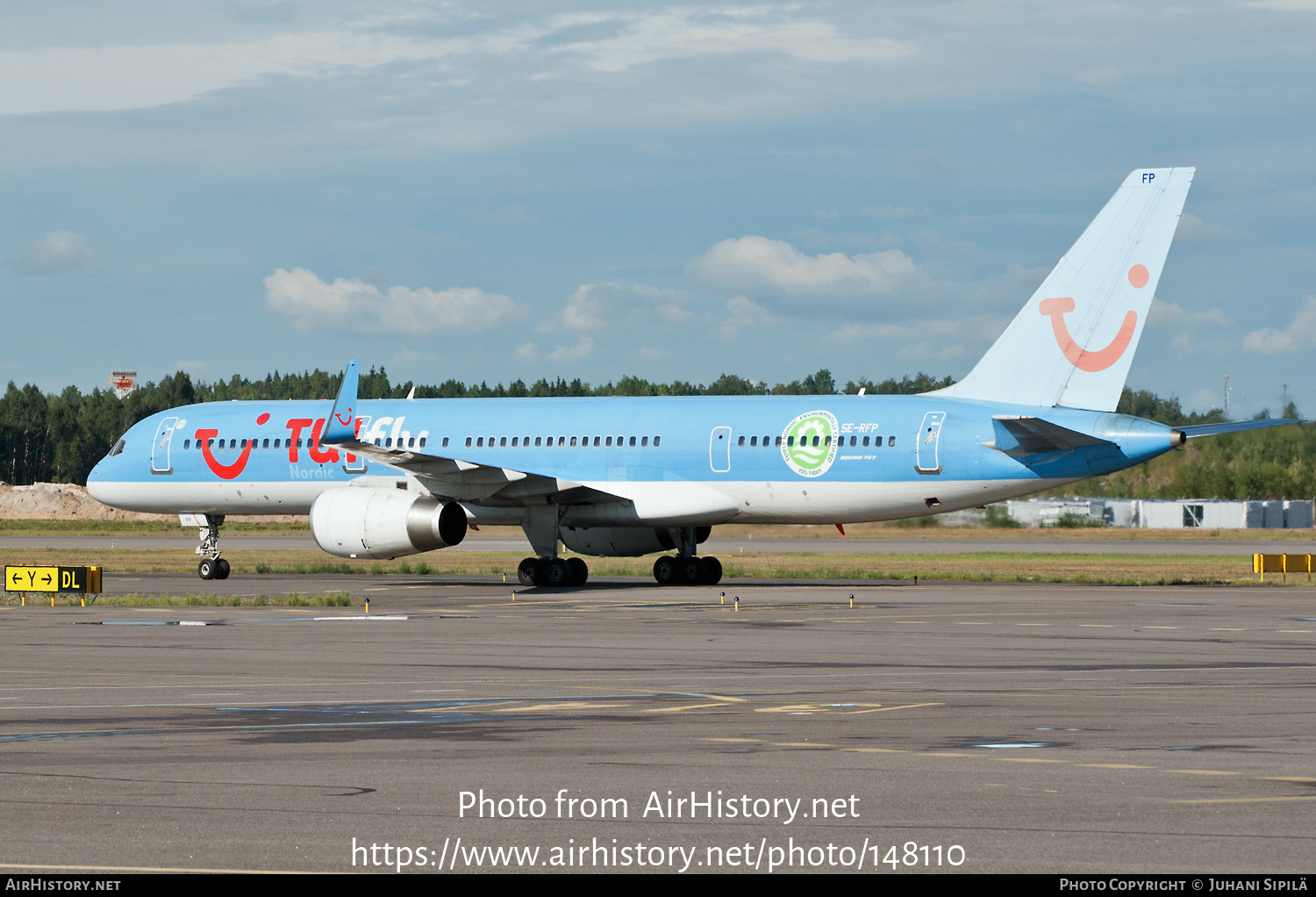 Aircraft Photo of SE-RFP | Boeing 757-204 | TUIfly Nordic | AirHistory.net #148110