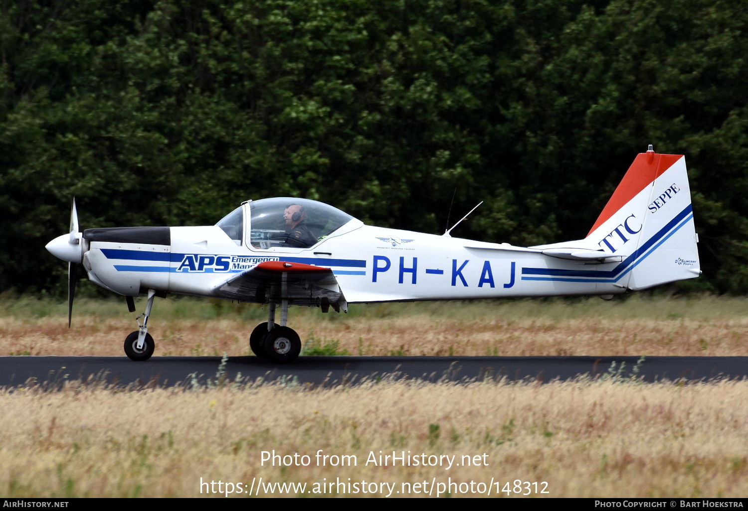 Aircraft Photo of PH-KAJ | Slingsby T-67M-200 Firefly | TTC Seppe - Test & Training Centre | AirHistory.net #148312