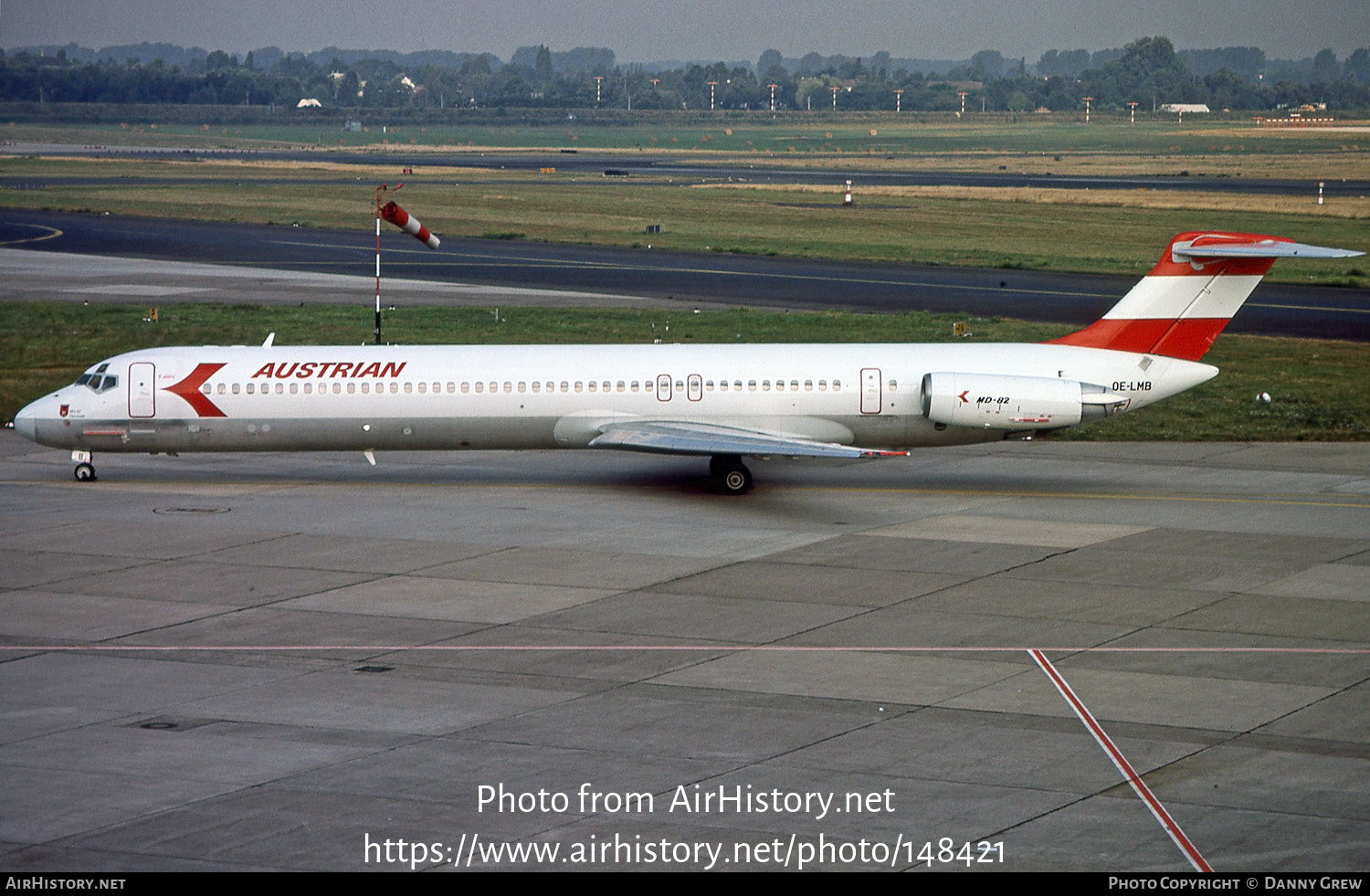 Aircraft Photo of OE-LMB | McDonnell Douglas MD-82 (DC-9-82) | Austrian Airlines | AirHistory.net #148421