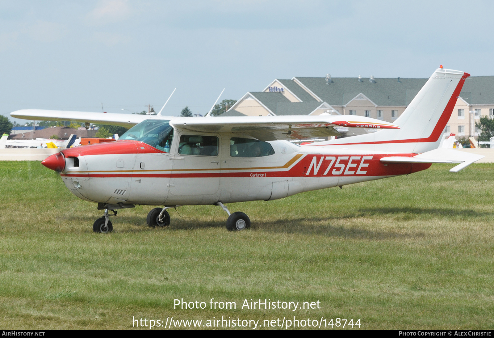 Aircraft Photo of N75EE | Cessna 210L Centurion II | AirHistory.net #148744