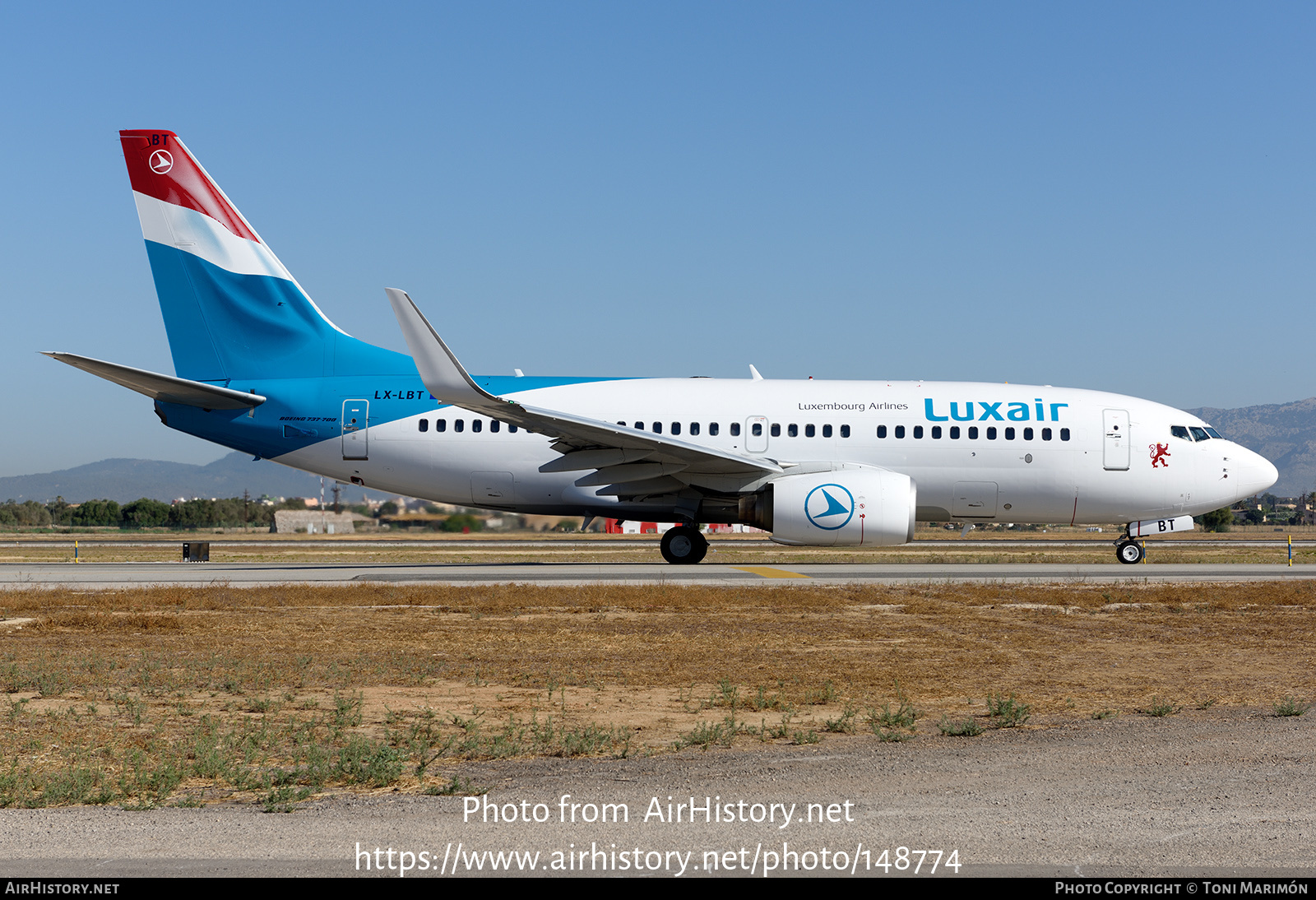 Aircraft Photo of LX-LBT | Boeing 737-7K2 | Luxair | AirHistory.net #148774