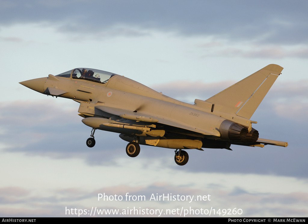 Aircraft Photo of ZK382 | Eurofighter EF-2000 Typhoon T3 | UK - Air Force | AirHistory.net #149260