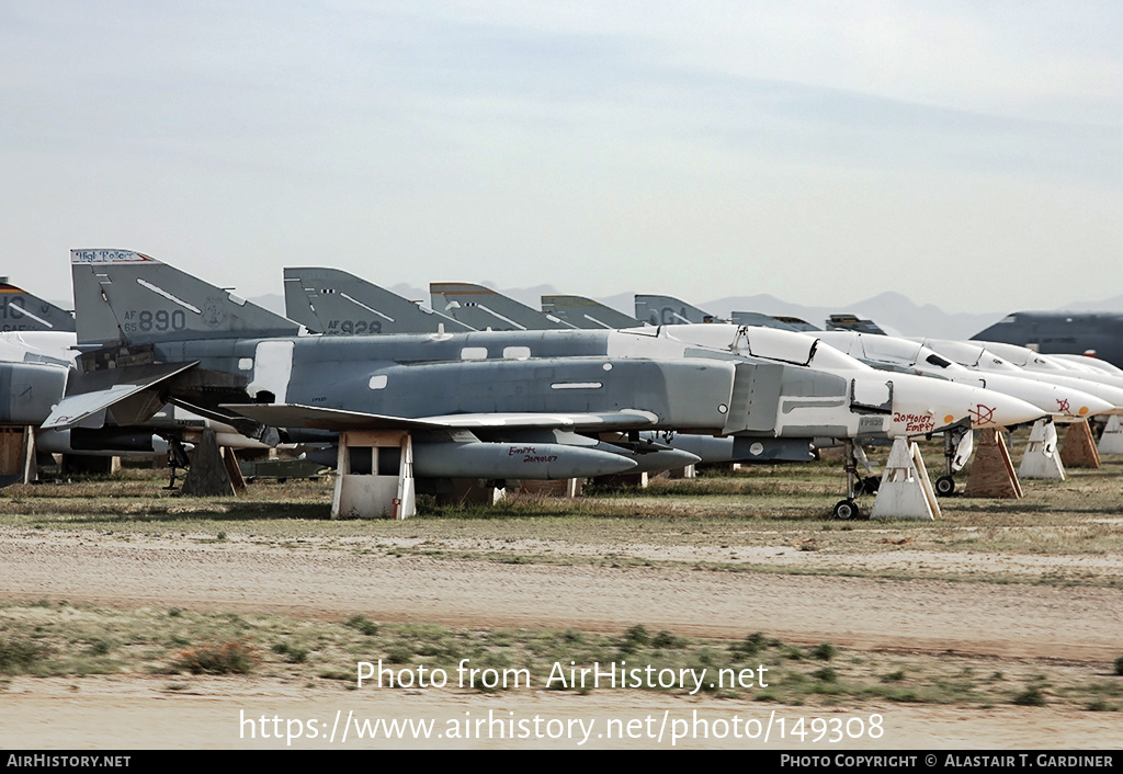 Aircraft Photo of 65-0890 / AF65-890 | McDonnell RF-4C Phantom II | USA - Air Force | AirHistory.net #149308