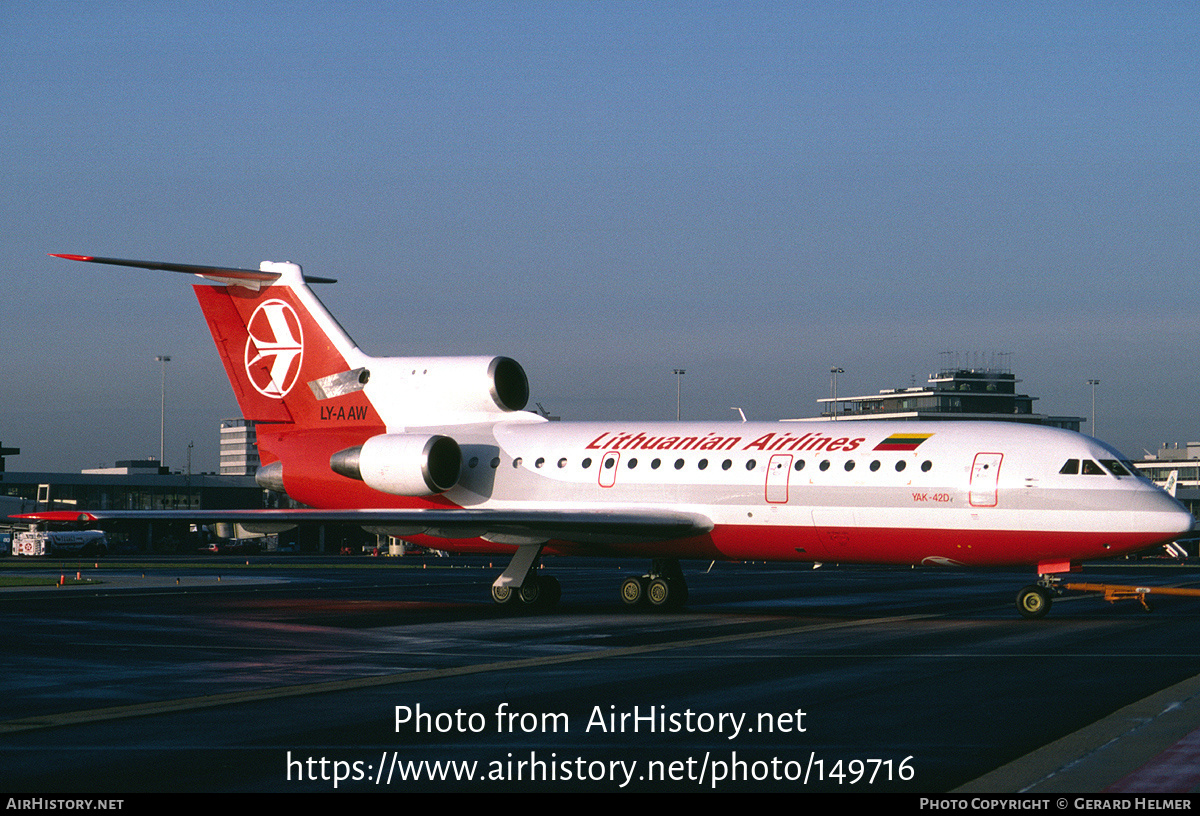 Aircraft Photo of LY-AAW | Yakovlev Yak-42D | Lithuanian Airlines | AirHistory.net #149716