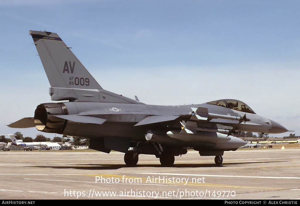 Aircraft Photo of 89-2009 / AF89-009 | General Dynamics F-16CG Fighting Falcon | USA - Air Force | AirHistory.net #149770