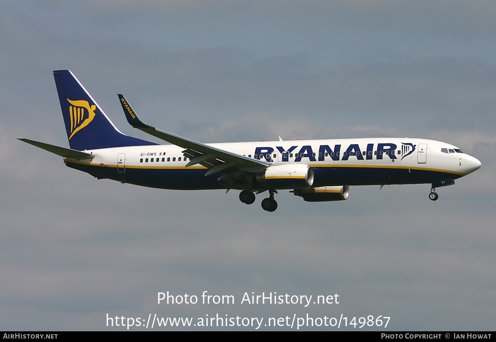 Aircraft Photo of EI-DWX | Boeing 737-8AS | Ryanair | AirHistory.net #149867