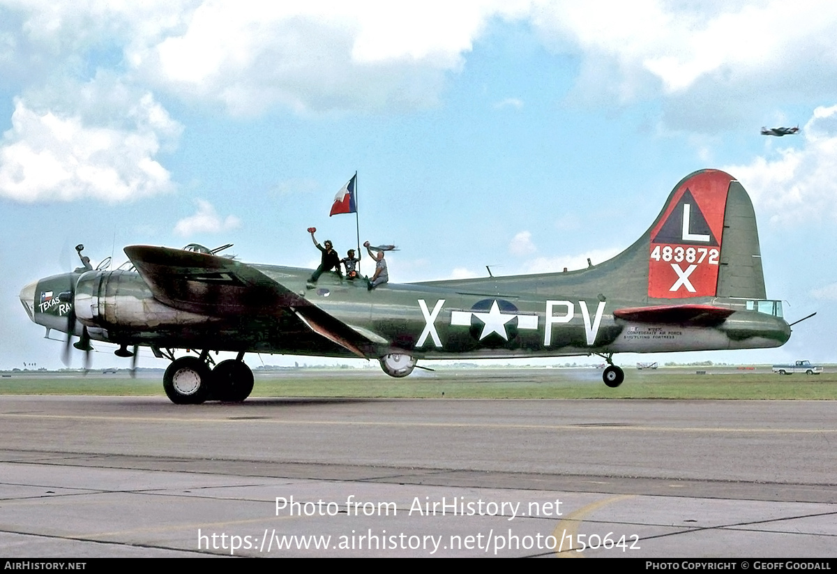 Aircraft Photo Of N7227C / 483872 | Boeing B-17G Flying Fortress ...