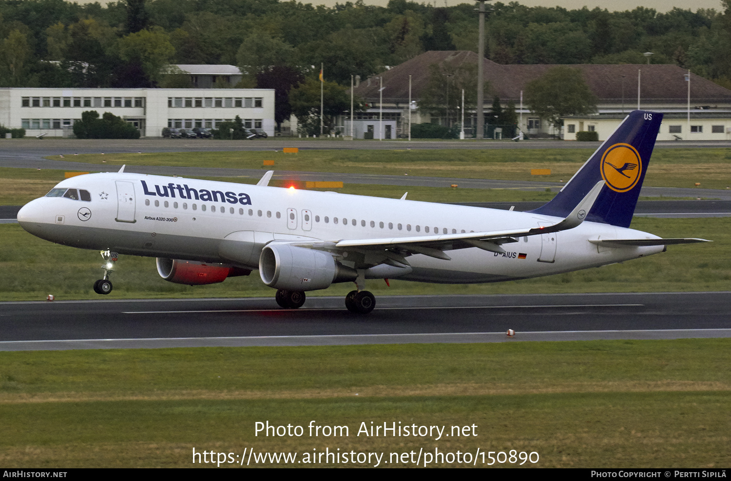 Aircraft Photo of D-AIUS | Airbus A320-214 | Lufthansa | AirHistory.net #150890