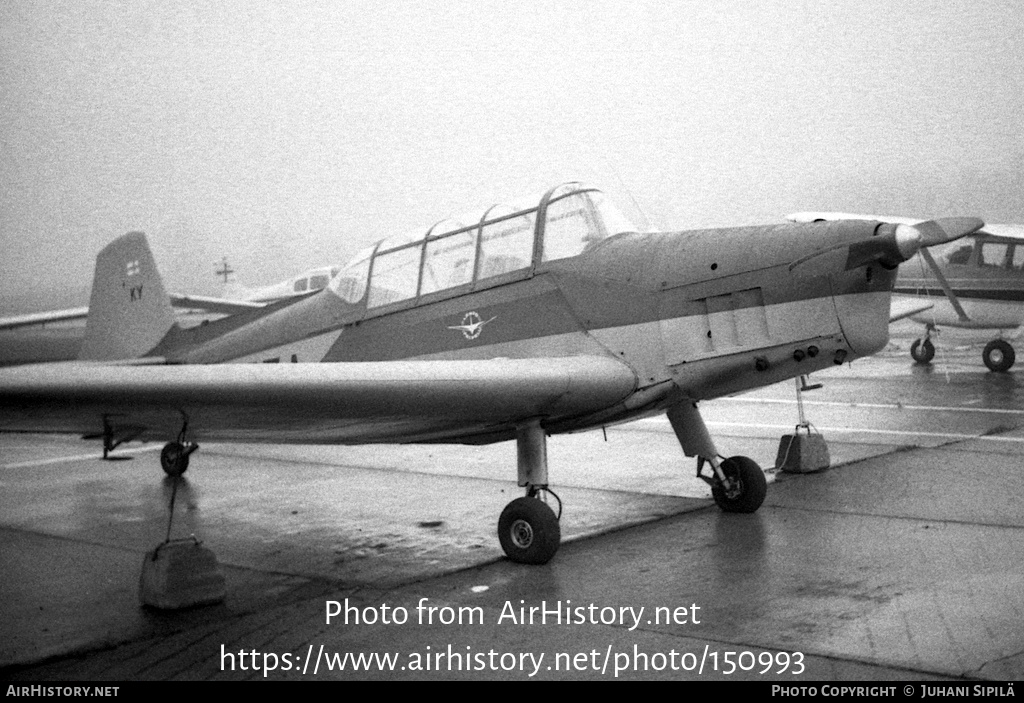 Aircraft Photo of OH-TZA | Zlin Z-126 Trener 2 | AirHistory.net #150993