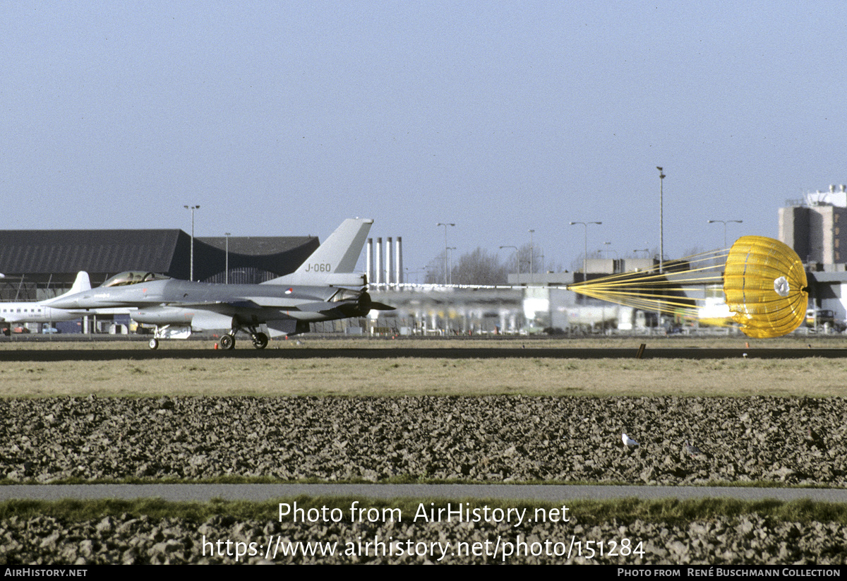 Aircraft Photo of J-060 | General Dynamics F-16A Fighting Falcon | Netherlands - Air Force | AirHistory.net #151284