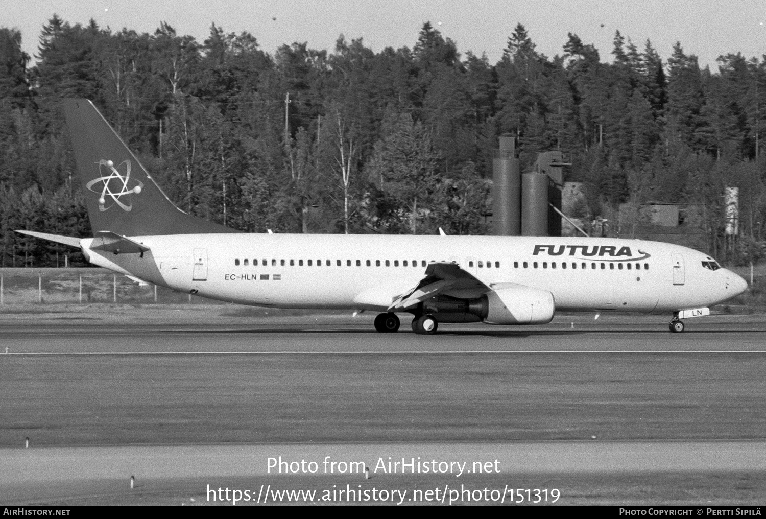 Aircraft Photo of EC-HLN | Boeing 737-86N | Futura International Airways | AirHistory.net #151319