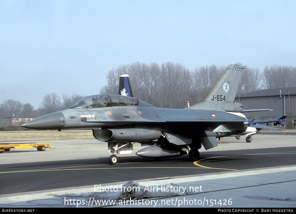 Aircraft Photo of J-654 | General Dynamics F-16B Fighting Falcon | Netherlands - Air Force | AirHistory.net #151426